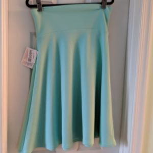 NWT Lularoe Azure skirt in seafoam. Sz m
